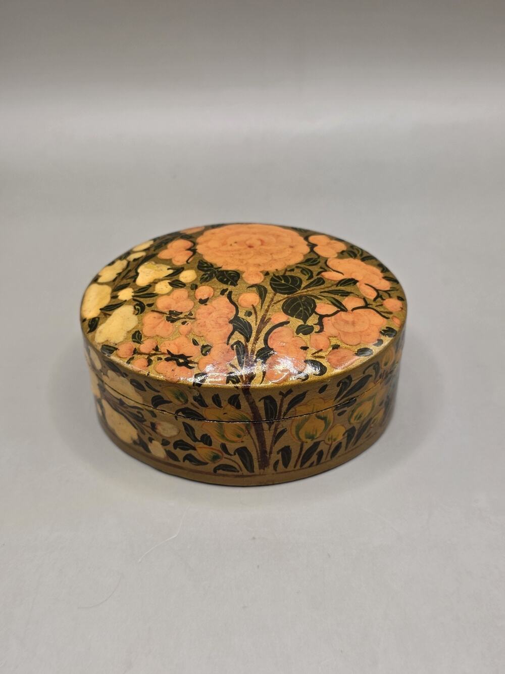 Vintage Kashmir India Hand Painted Lacquer Paper Mache Floral Round Trinket Box